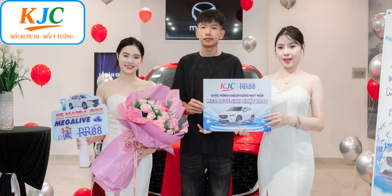 Không khí buổi phát thưởng sự kiện Megalive